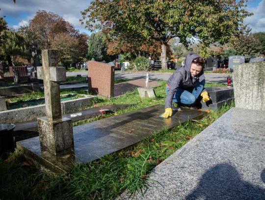 Polski Cmentarz Gunnesbury w Londynie